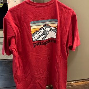 Patagonia men’s one pocket tee